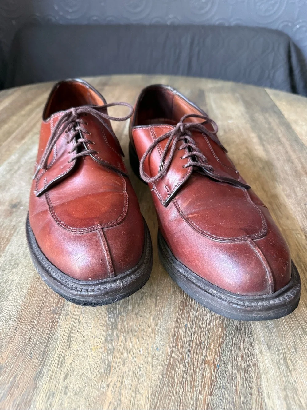 Allen Edmonds Brown Leather Split Toe Derby Dress Shoe - Men’s Size 9